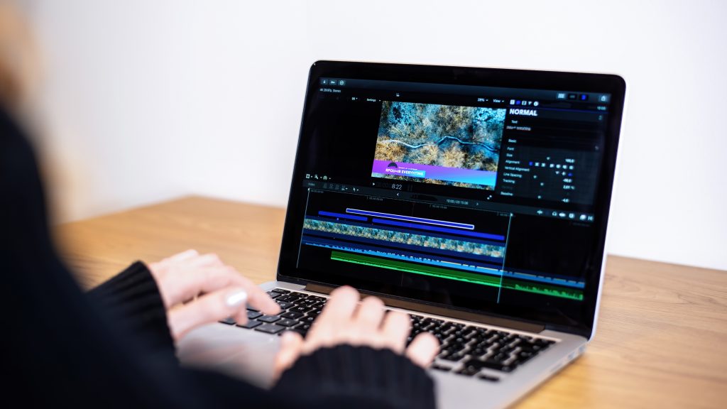Intros y outros para YouTube